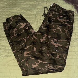 Fashion Nova Green Camouflage Cargo Pants